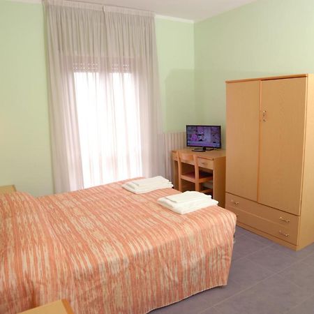 Hotel Del Duca Montedinove Extérieur photo