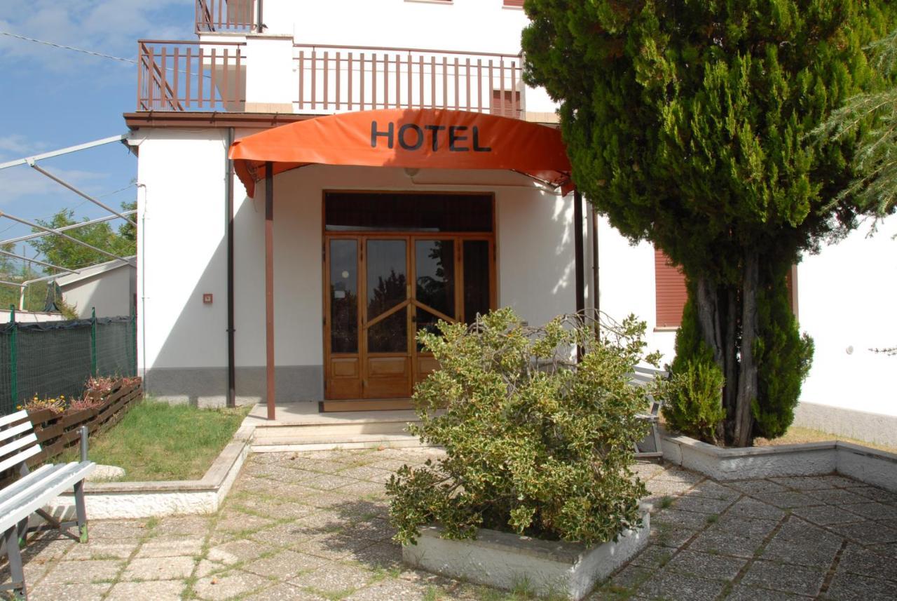 Hotel Del Duca Montedinove Extérieur photo