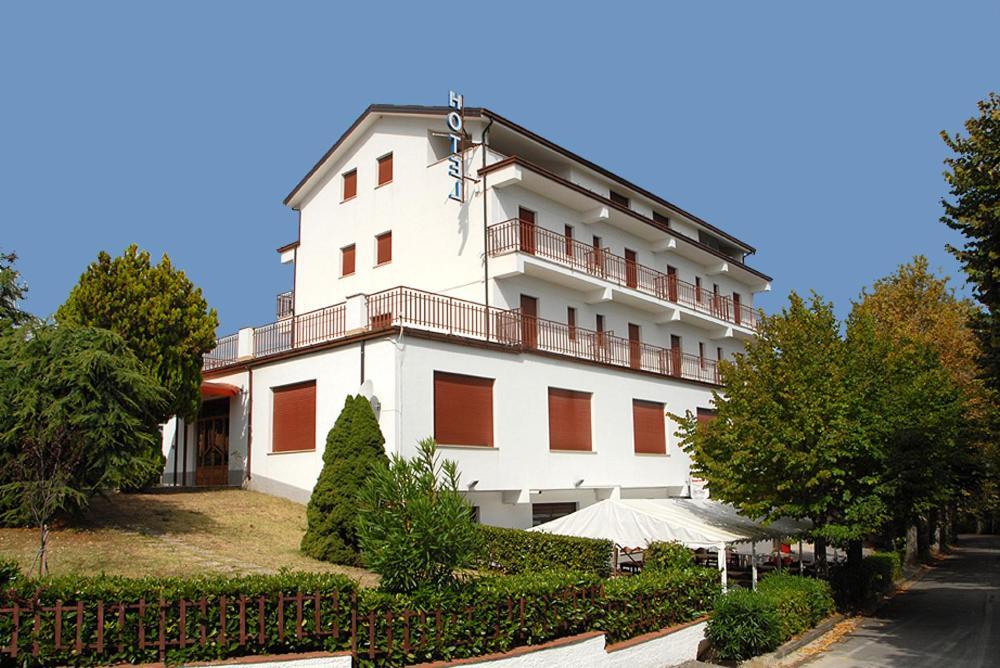 Hotel Del Duca Montedinove Extérieur photo